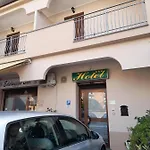 Hotel Edelweiss Laino Borgo