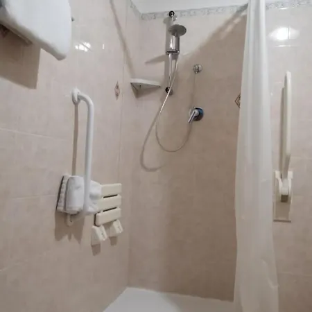 Edelweiss Hotel 3*