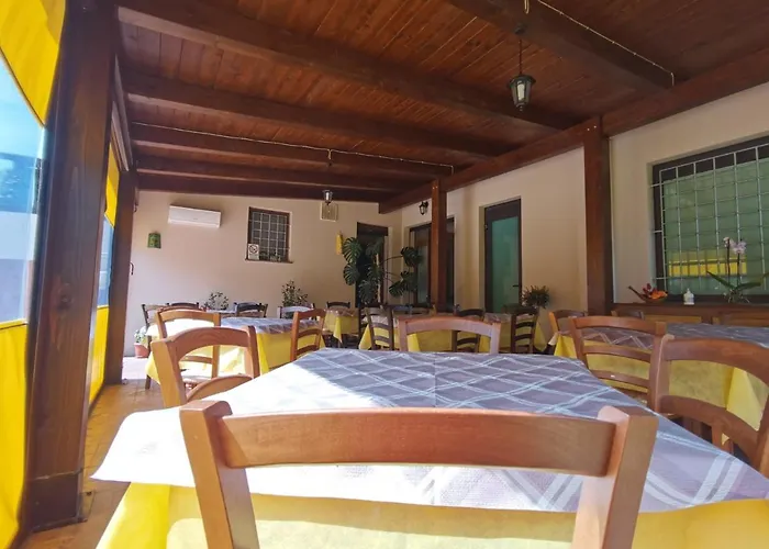 Edelweiss Laino Borgo