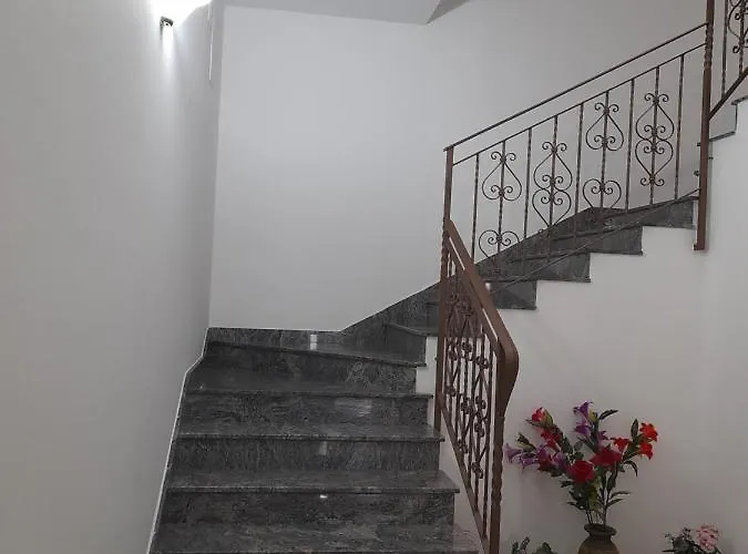 Edelweiss Laino Borgo