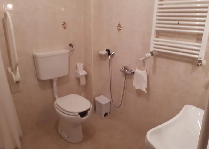 Edelweiss Laino Borgo